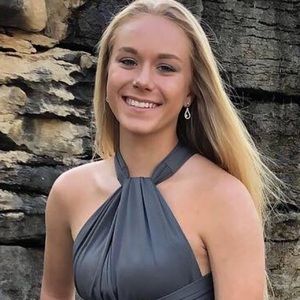 Meet your Posher, Sierra